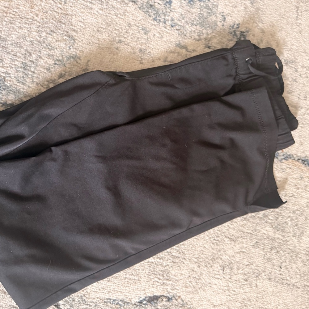 healing hands Black Boot-Cut Scrub Pants